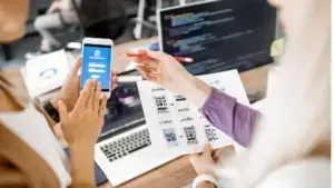 Mobile-friendly UX design blog header promoting responsive experiences